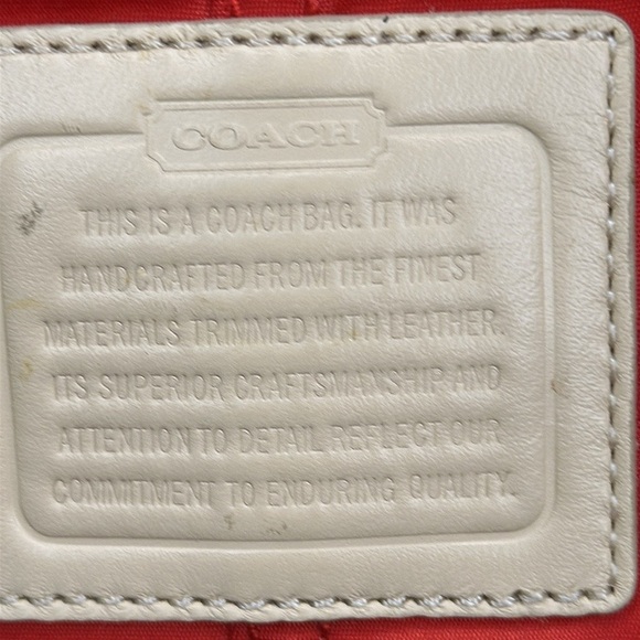 Coach Legacy Weekend Signature Nylon Hippie Swing Bag Shoulder Bag Crossbody Red - Picture 2 of 12